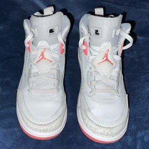 Nike Air Jordan (2.5Y)